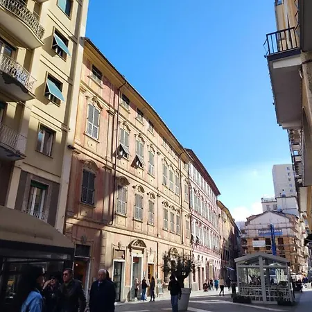 Greige Apartment La Spezia